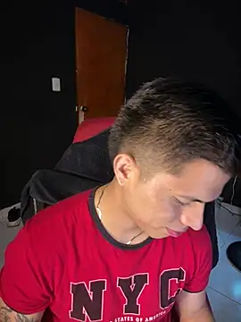 Chat +18 de Niicky1_ ao vivo