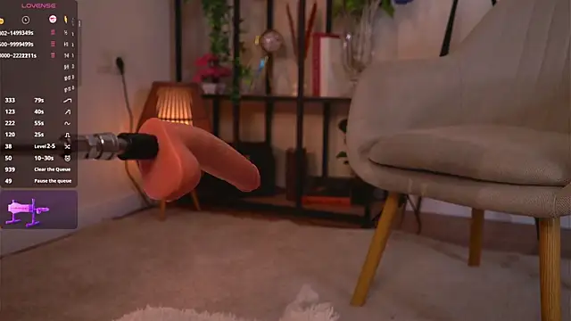 MiaBanger 现场XXX聊天