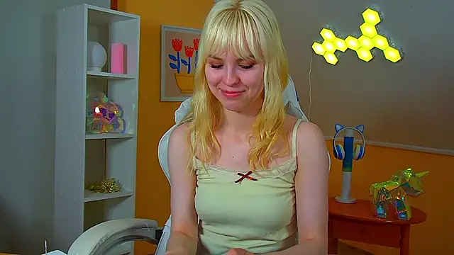 HannahHollis' Live XXX Chat