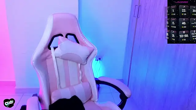 Chat +18 de Saskyaa ao vivo