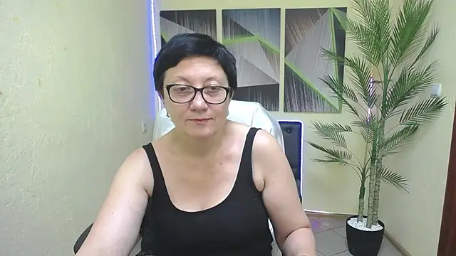 EmilyL0ve 라이브 XXX 채팅