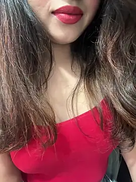 Chatroom XXX en direct de Yours_riya11