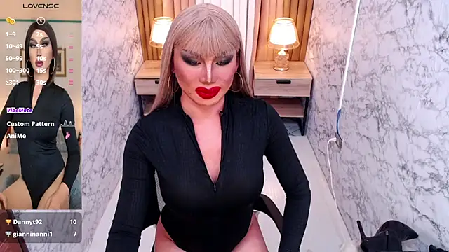 Chat XXX ao vivo de Victorias_DomWorld
