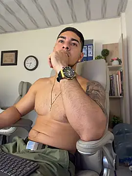 Онлайн чат XXX Dimitri_Colleman