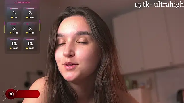 Mirarune Live XXX-chat