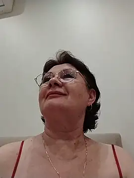 SalientClean Live XXX Chat