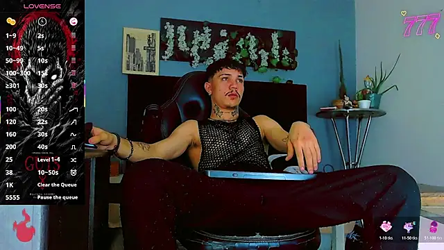 XXX chat uživo modela HannibalLester