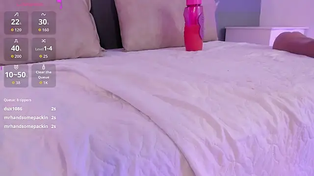 XXX chat uživo modela CannelaSmith
