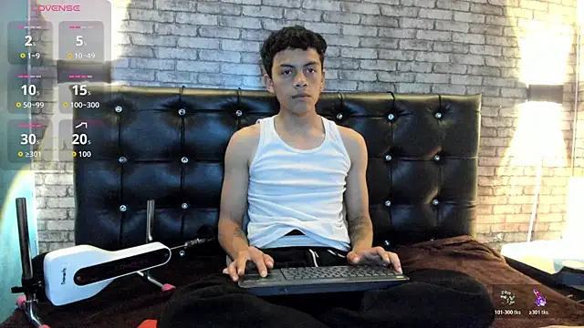 Mike_red Live XXX Chat