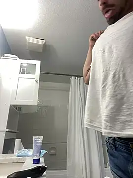 bigdickbigass69 Live XXX Chat