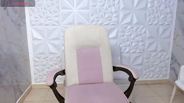 ManSant Adlı Modelin Canlı XXX Sohbeti