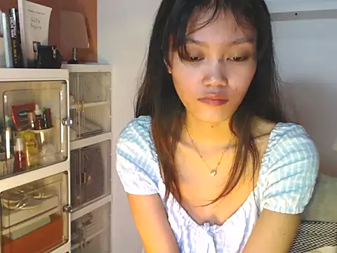 แชท XXX สดของ skinny_gracie