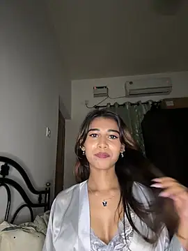 STRIP_GLOW Live XXX Chat