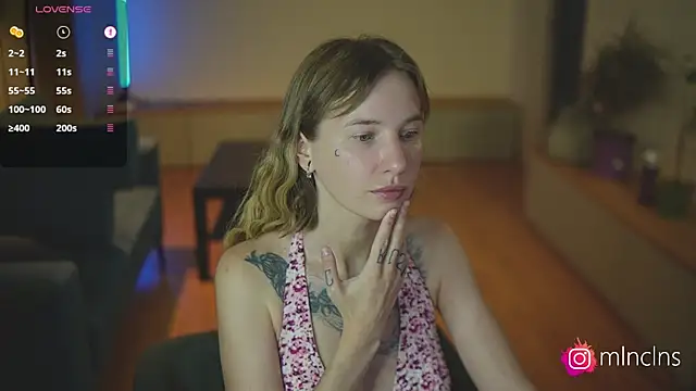 mel_collins লাইভ XXX চ্যাট
