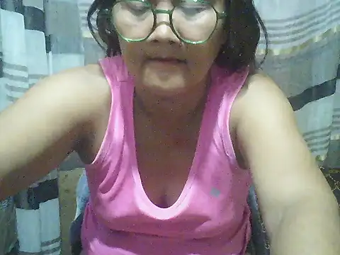 Chat +18 de fireflower70 ao vivo