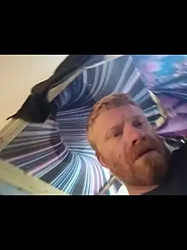 Chat XXX en directo de cockycummer