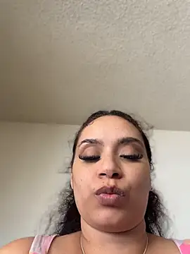 CarmelaAnthonyのライブXXXチャット
