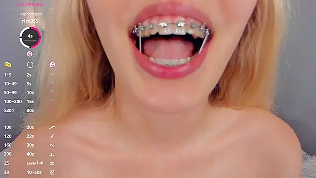 Barbiebloom élő XXX-chatje
