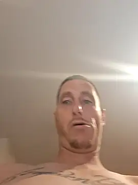 הופעת וובקאם של majestic4u