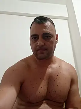 Mirkoxxx@xh Chat XXX live