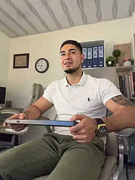 Czat XXX na żywo – Dimitri_Colleman