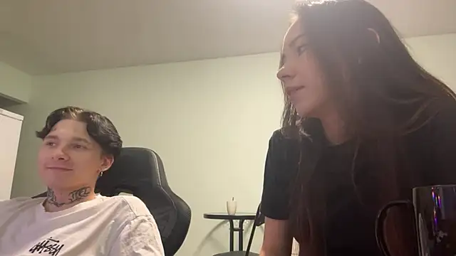 Frenchtamer Chat XXX live