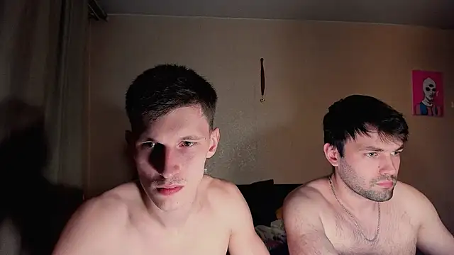 Kevin_Hornyyy Adlı Modelin Canlı XXX Sohbeti