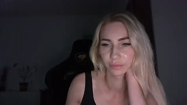 Solariaki Chat XXX in diretta