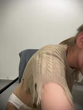 Czat XXX na żywo – Rocket-Girl
