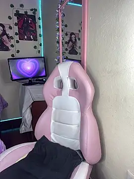 _KittyQueen12 XXX чат на живо