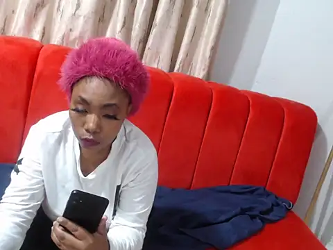 ShwadyBoobs' Live XXX Chat