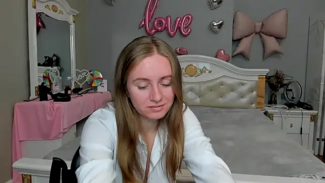 Онлайн чат XXX Marisha_Cute