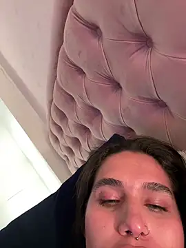 צ'אט XXX בשידור חי של Bella__Wood