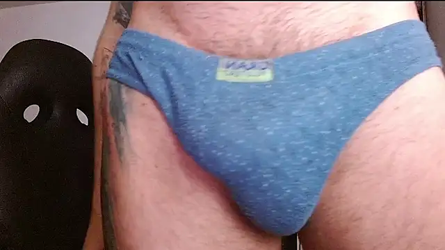 DominanThewolff live XXX chat