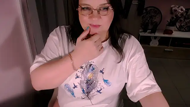 צ'אט XXX בשידור חי של NeuroDoll
