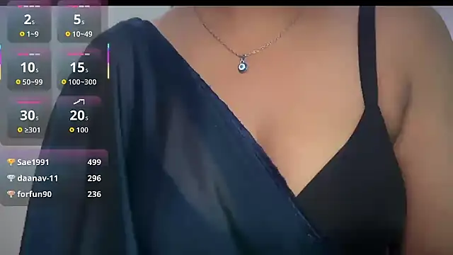 naughty_nazaraのライブXXXチャット