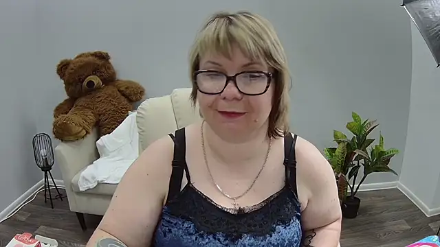 BonnnyBoobsy – Live XXX-chat