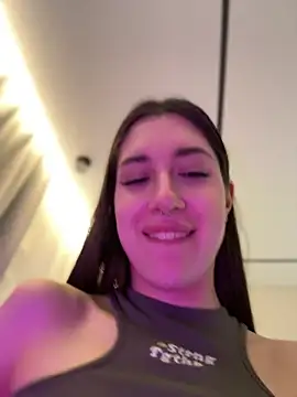 BOOMFOXY Chat XXX live
