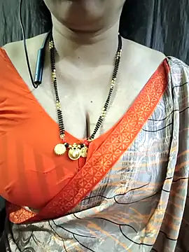 bhuvana_555 Live XXX Chat