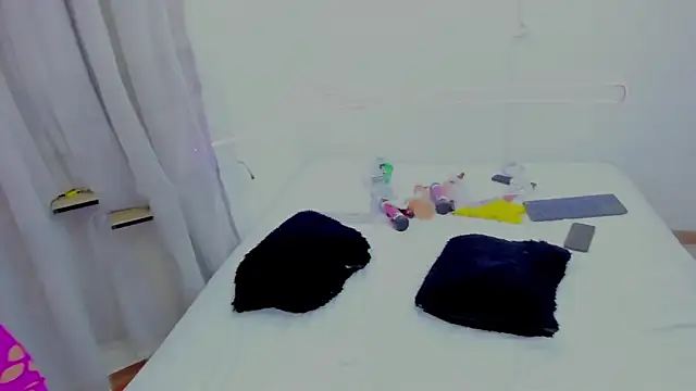 denny_scobar Adlı Modelin Canlı XXX Sohbeti