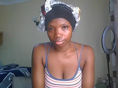 Mariana_150's Live XXX Chat