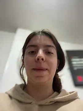 Cloew_Marz Live XXX Chat
