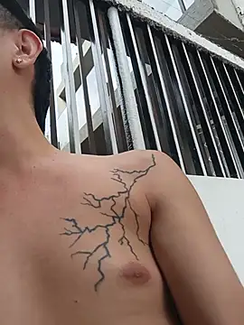 Chatroom XXX en direct de wickedboy_twin1