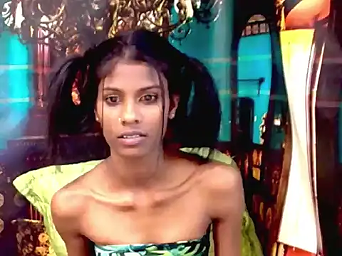 IndianSilkySpice – Live XXX-chat