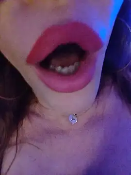Luna_Kitanna's Live XXX Chat