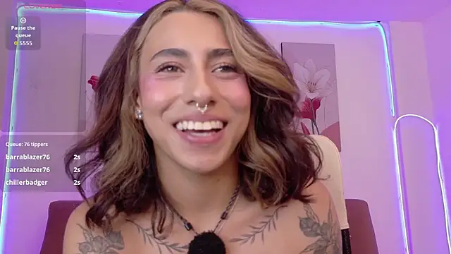 Chat XXX en directo de Lily-coopers