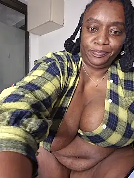 ThickianaRider Live XXX Chat