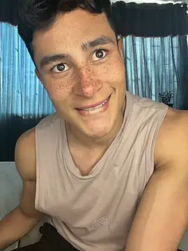 XXX chat uživo modela AustinJones_