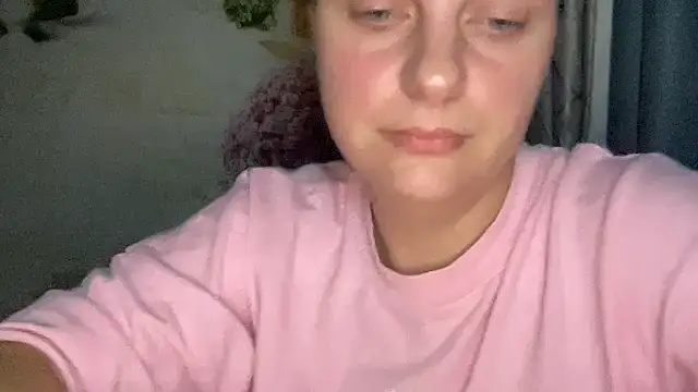 XXX chat uživo modela Virela