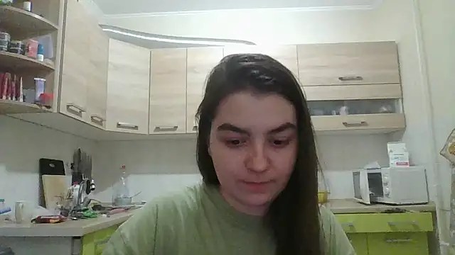 Farynaa Live XXX Chat
